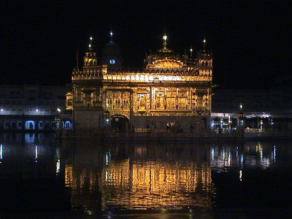 golden temple at night. Golden Temple